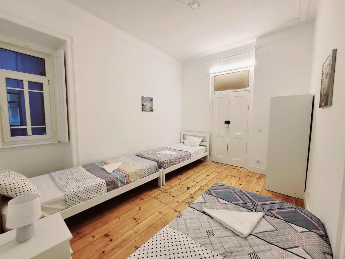 Lisbon Gambori Hostel Экстерьер фото