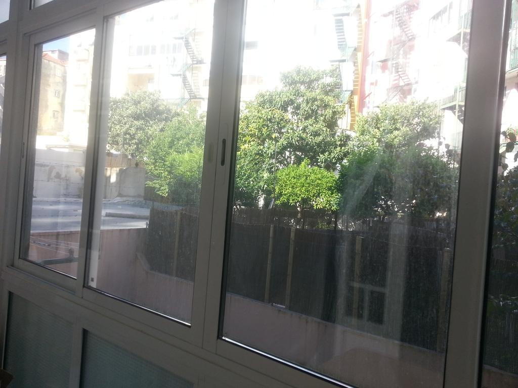 Lisbon Gambori Hostel Экстерьер фото
